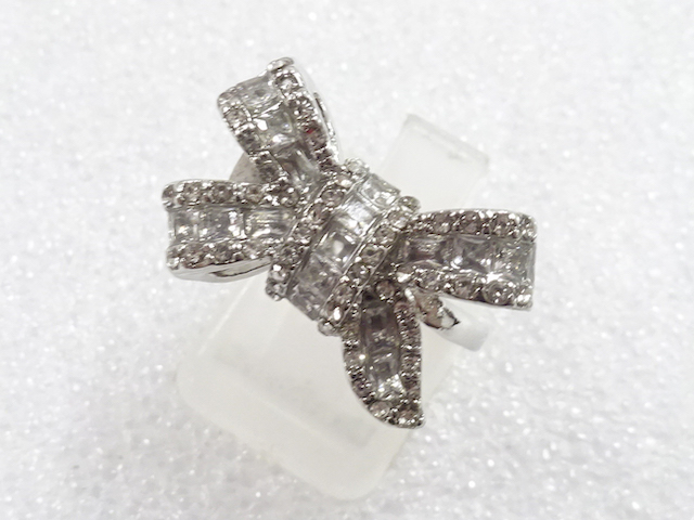 JAPANESE KIMONO / ANTIQUE CRYSTAL RING (SIZE 8)